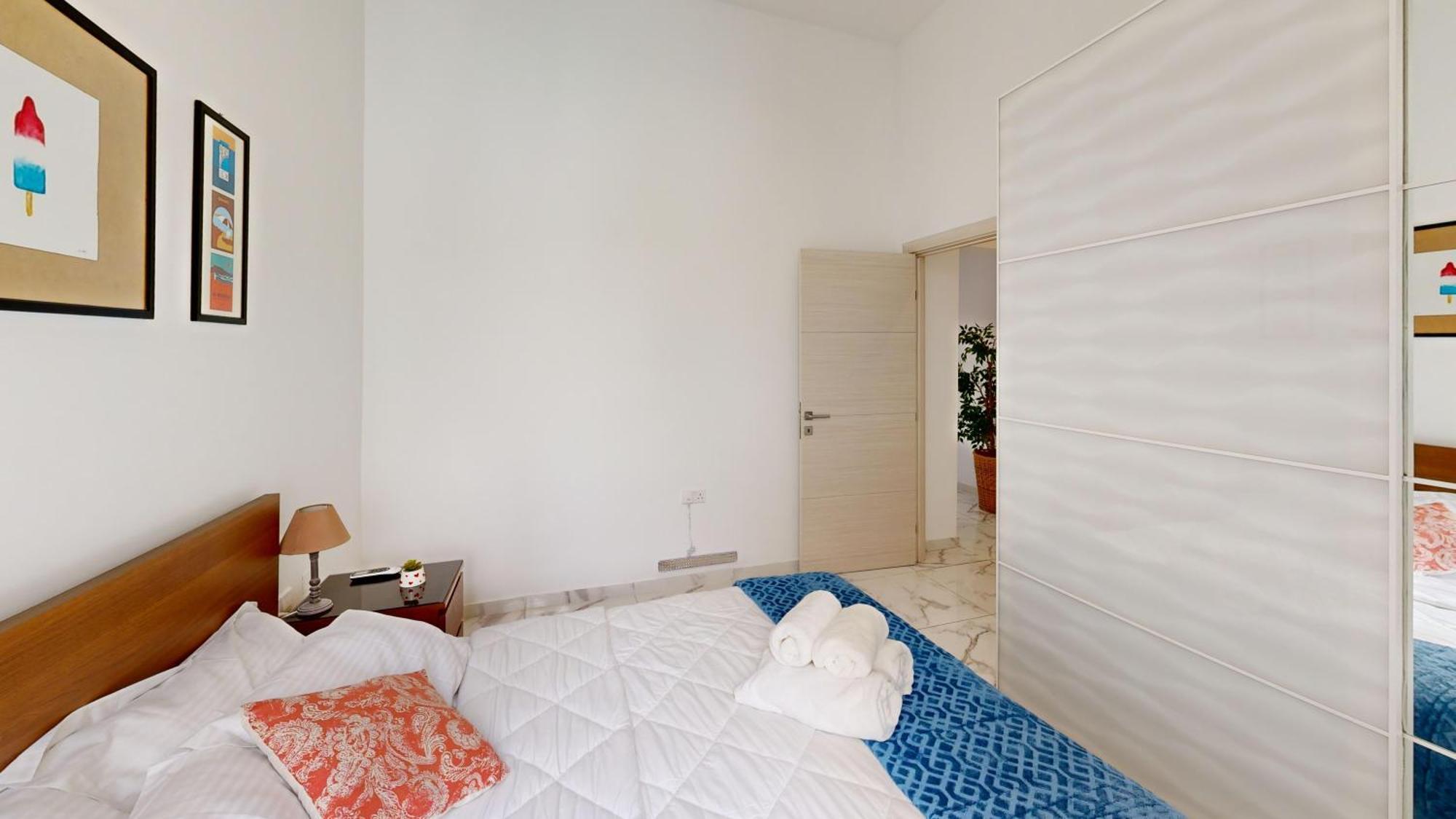 Seaside Steps Away From The Sea Appartement Gzira